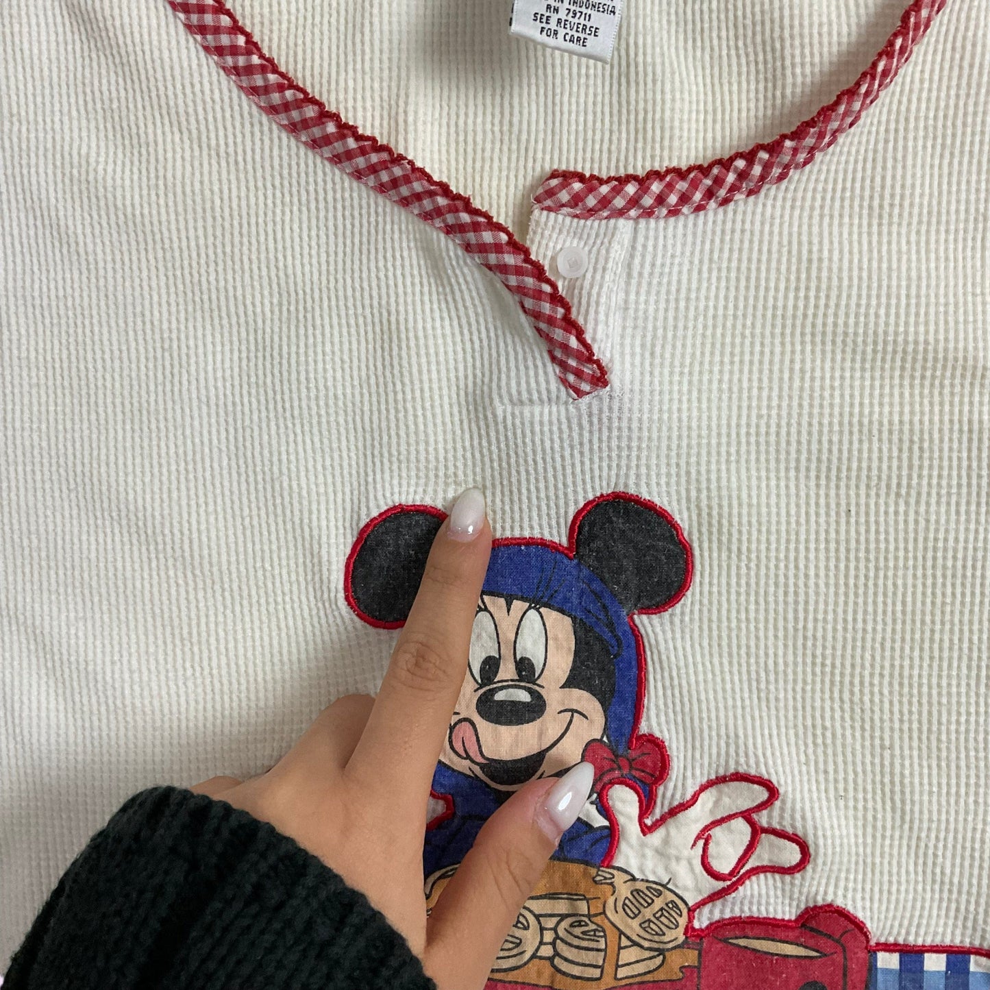 Vintage 90s Minnie Mouse Waffle Knit Long Sleeve