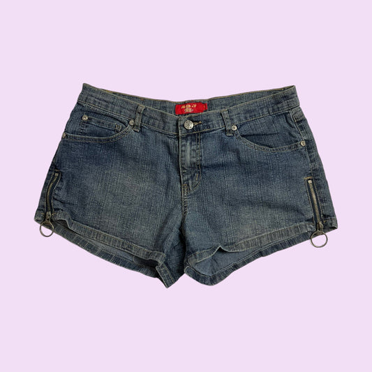 Vintage Y2K Denim Zipper Detailed Shorts